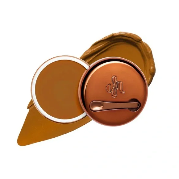 Danessa Myricks Beauty YUMMY SKIN BLURRING BALM POWDER Shade: 8 - Picture 5 of 8